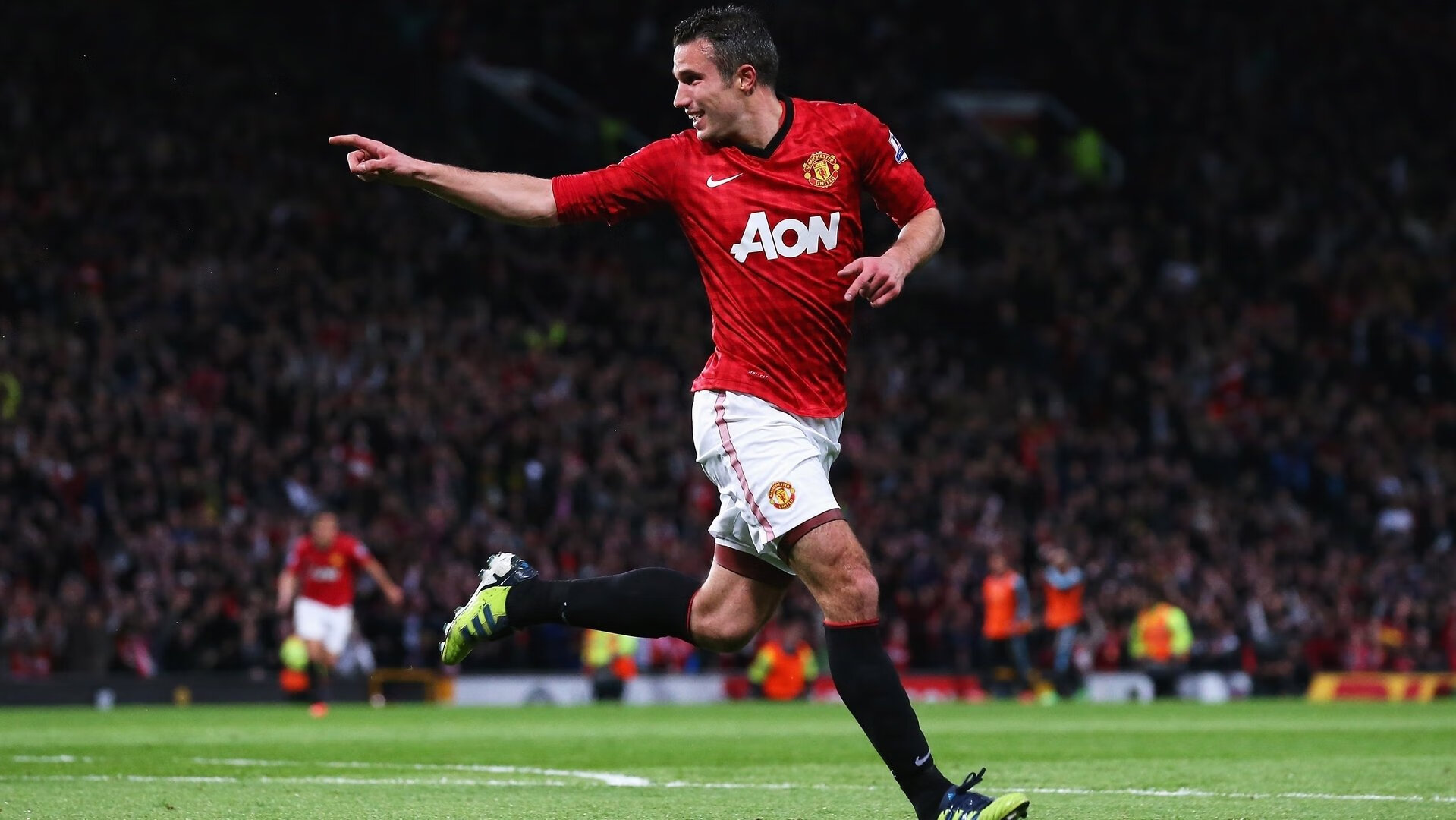 哈兰德引爆北欧惊雷，威尔士铁骑踏碎里昂玫瑰梦