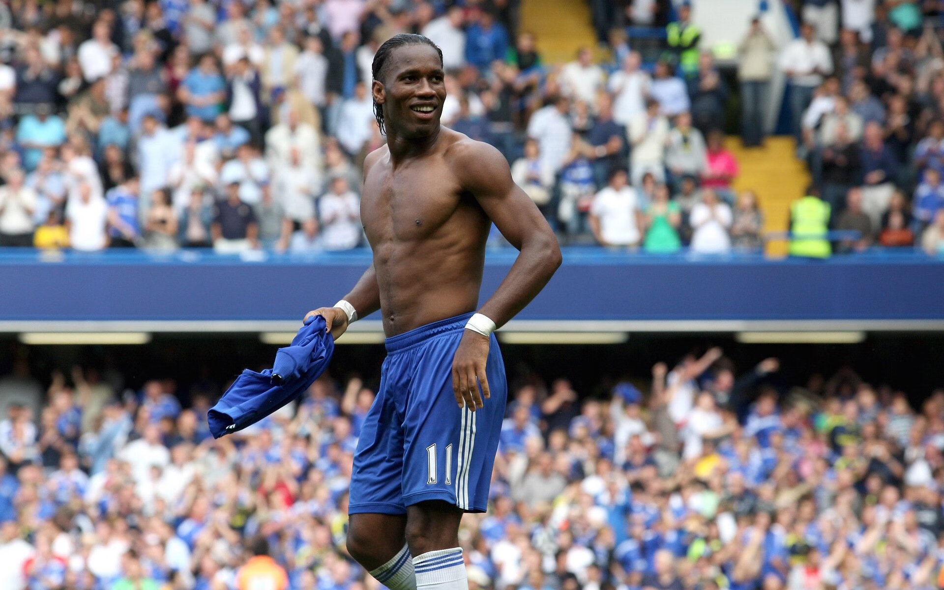 沙特横扫马里，卡瓦哈尔惊艳四座，亚洲足球的战术觉醒